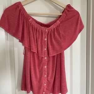 ✨Sold ✨Pink Off Shoulder top